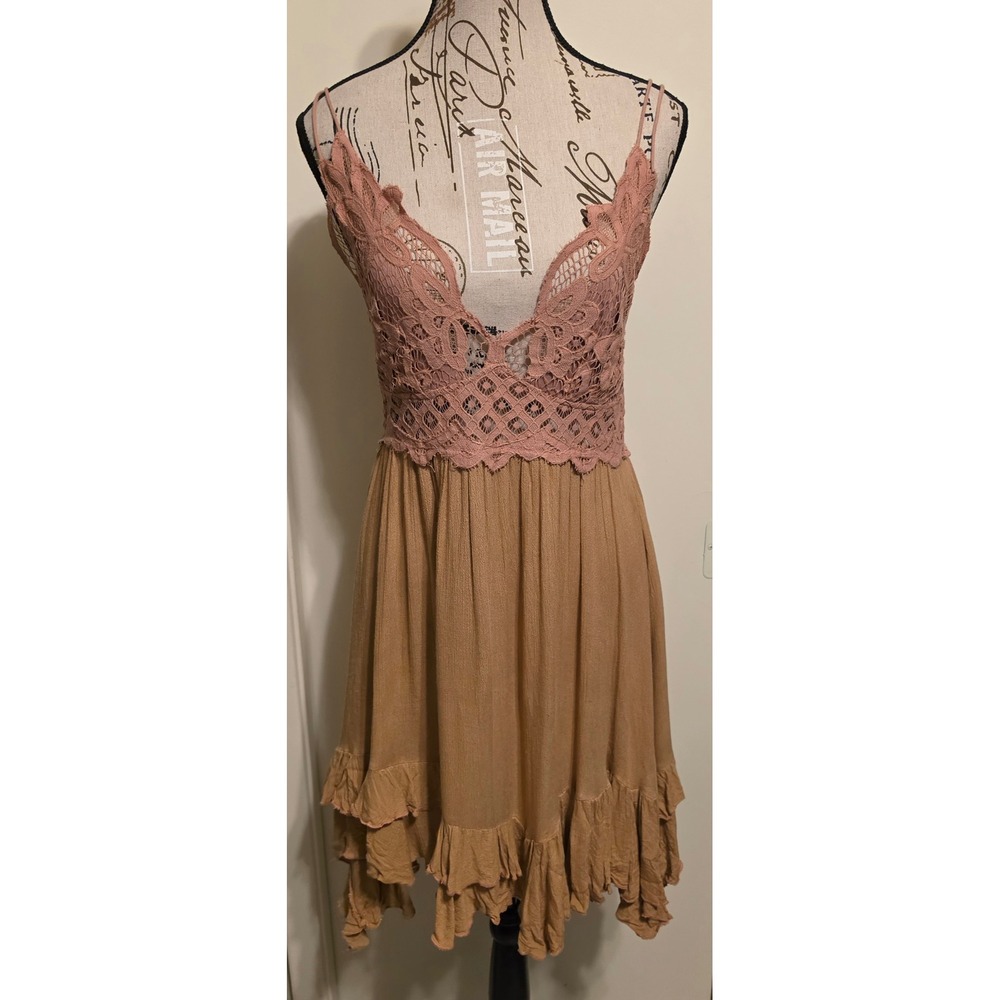 Free People FP One Adella Slip Dress Pink Tan Lace Boho Ruffle Mini Large